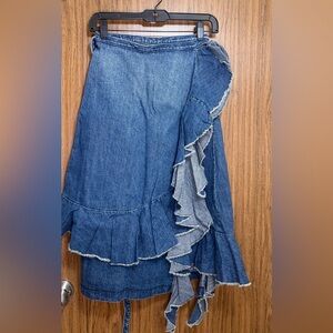 Denim skirt size XS